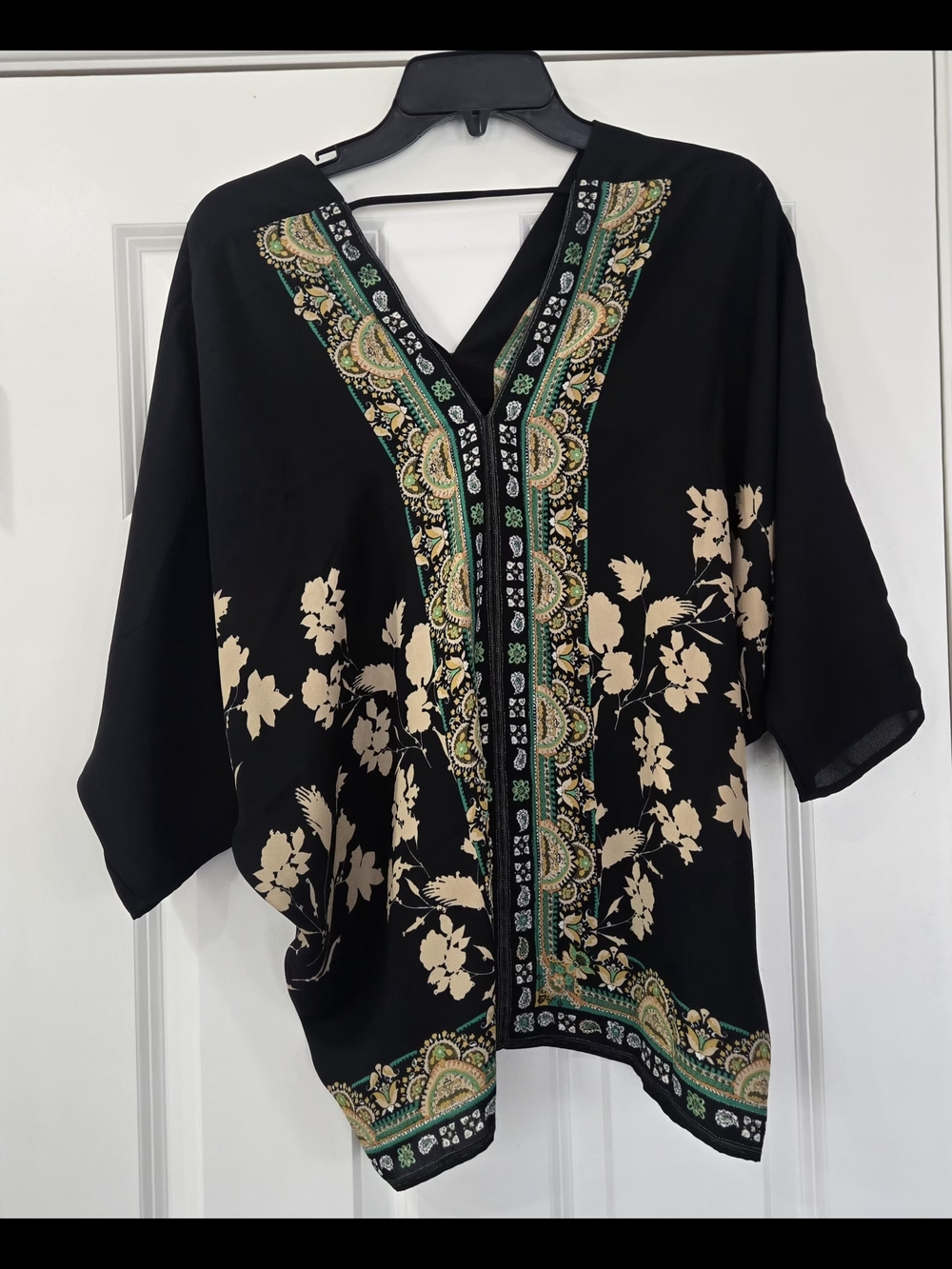 Rose & Olive Black Floral V-Neck Kimono Top - Picture 2 of 4